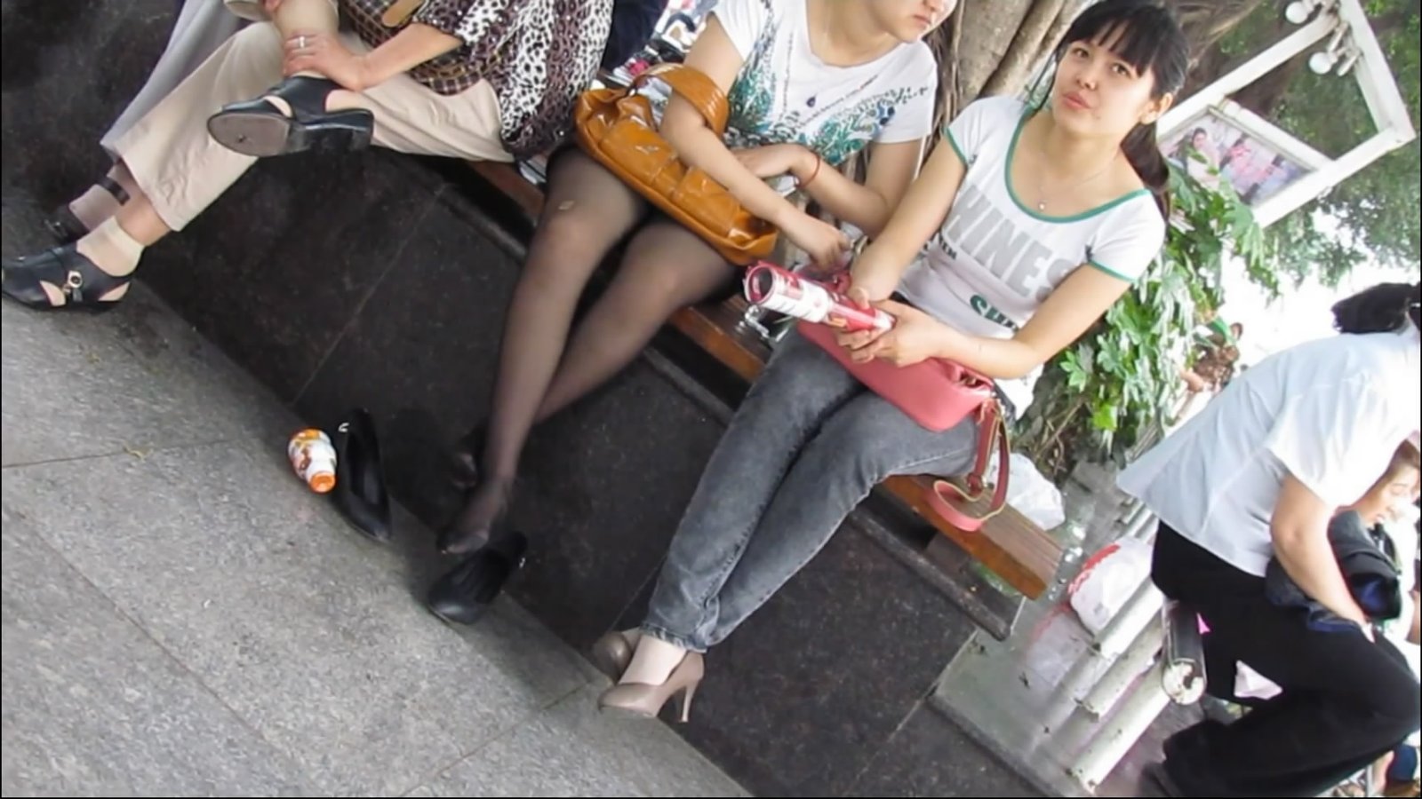 streetsnapshoep[00 01 26][20181209 213113 5]